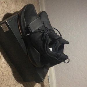 Pg1 size 11.5 do not fit slightly worn